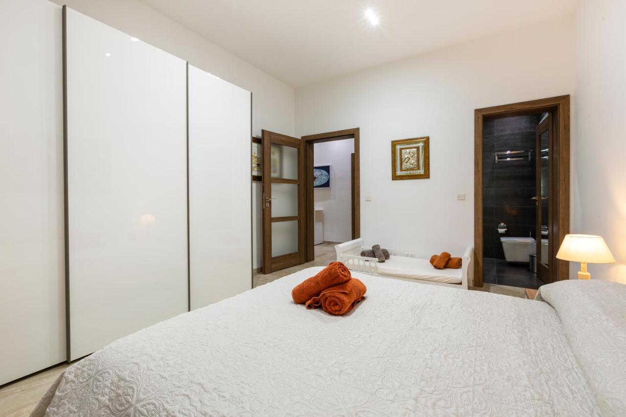 Valletta Large 3 Bedroom מראה חיצוני תמונה